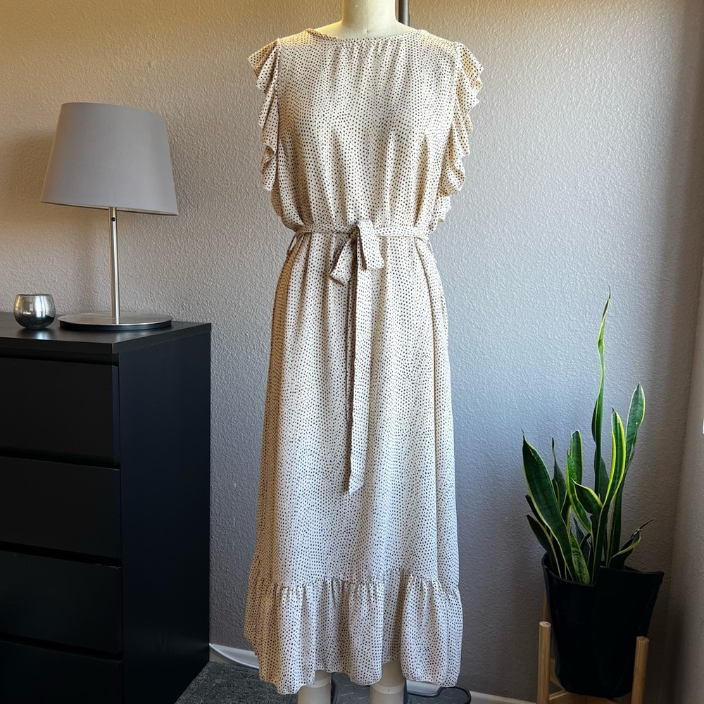 NWT Cream and dot ruffle sleeve dress.